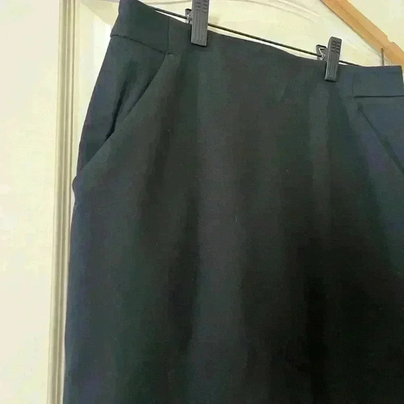 A New Day Black Skirt Knee Length with Slit, Polyester and Spandex Women’s 4 - Picture 3 of 10